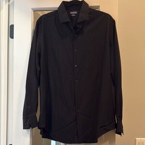 Van Heusen Men's Traveler Black Dress Shirt